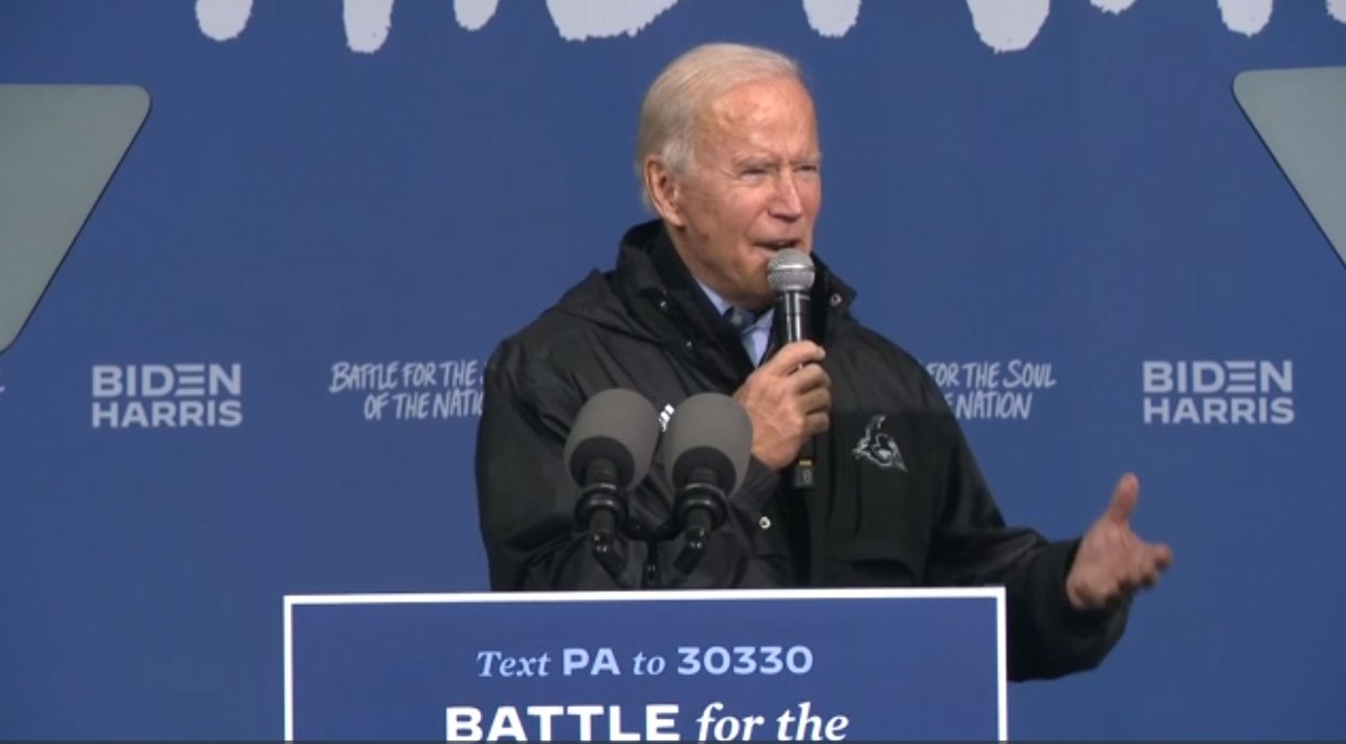 Joe Biden em comício na Filadélfia, Pensilvânia, nos Estados Unidos