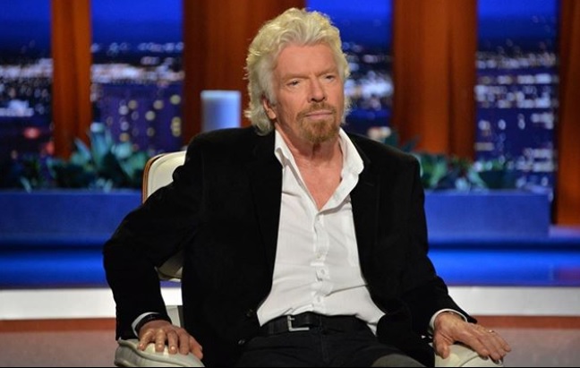 Richard Branson, dono da Virgin Galactic: ele promete ir além da promessa de colocar alguém no espaço – ele mesmo quer ir ao espaço 