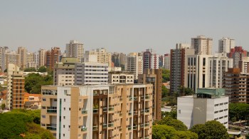 Lances deverão ser enviados pela internet na quinta-feira (18)