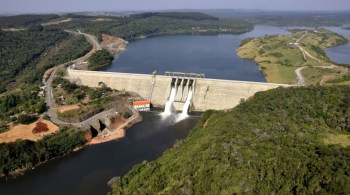 Em reunião ministerial, ministro de Minas e Energia deu perspectivas diante de crise hídrica e ressaltou ideia de intensificar campanhas de economia de energia