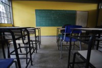 Escolas fechadas podem afetar leitura de 70% dos estudantes do país, diz estudo