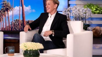 "Você fará muita falta", disse Oprah a Ellen, que encerra seu programa nesta quinta-feira (26), depois de 19 anos