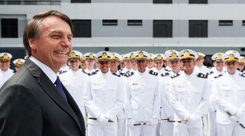 Presidente participou da cerimônia de formatura de 178 guardas-marinha no Rio de Janeiro na manhã deste sábado