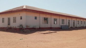 Polícia suspeita de sequestro em escola na Nigéria após ataque