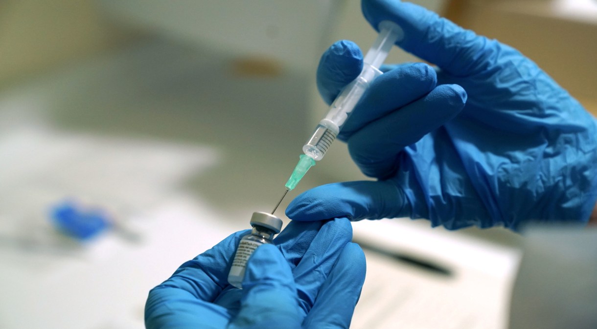 China pretende desenvolver própria vacina com tecnologia de RNA mensageiro