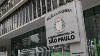 Projeto ainda passará por mais uma votação; justificativa do projeto afirma que apresentação pessoal é uma necessidade fundamental das pessoas