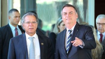 Pressionado pela crise e preocupado com seu futuro político, presidente colocou Guedes na reserva e recorreu à receita consagrada no regime militar