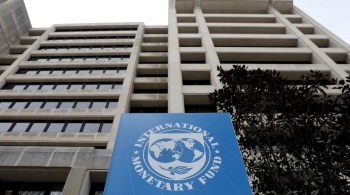 Analista de economia Raquel Landim comenta novo relatório do FMI que diz que emergentes sofrerão com fuga de capital e queda do preço das commodities