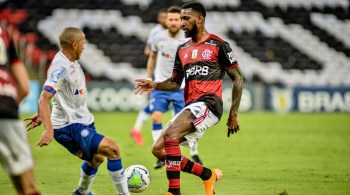 O jogador do time carioca alegou ter escutado a frase “Cala boca, negro” do adversário após um gol do Flamengo