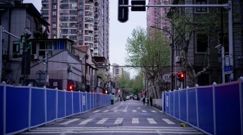 Seguindo o protocolo de outras cidades, Langfang, na região de Pequim, coloca os 4,9 milhões de moradores em quarentena doméstica e fará testagem em massa