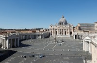 Vaticano se dispõe a ajudar em negociação entre Rússia e Ucrânia