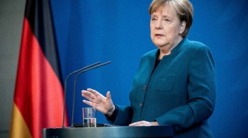 Alemanha se torna 12º país do mundo a superar 1 milhão de casos do novo coronavírus em momento no qual Angela Merkel anuncia endurecimento de medidas