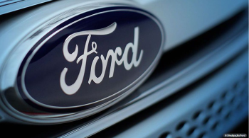 As ações da Ford subiram cerca de 3% na segunda-feira depois do anúncio e estavam praticamente estáveis antes da abertura dos negócios nesta terça-feira