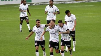 Jô, Cazares, Fagner, Mateus Vital e Luan fizeram os gols corintianos na vitória por 5 a 0 contra o Fluminense