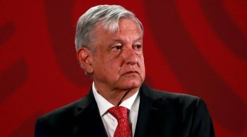 "Achamos que é bom eles não construírem mais muros", disse López Obrador