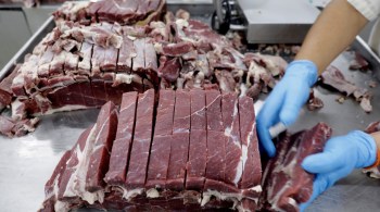No total de 2020, a China importou sozinha 1,18 milhão de toneladas de carne bovina brasileira, avaliadas em US$ 5,1 bilhões, apontou a associação