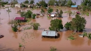 Ciclone tropical começou no centro de Moçambique no sábado (23), mas perdeu força e foi classificado posteriormente como uma tempestade