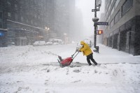 Tempestades de inverno deixam 20 milhões de pessoas em estado de alerta nos EUA