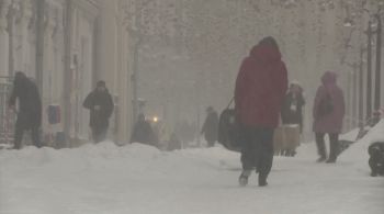 Temperatura deve despencar para -30ºC nos próximos dias. Neve está prevista pelo menos até domingo (14)