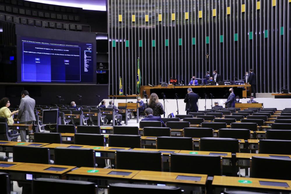 Plenário da Câmara dos Deputados: votação da PEC Emergencial deve ocorrer nesta semana