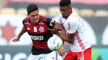 Para o colorado ser campeão, resta torcer para um tropeço do rubro-negro e vencer o Corinthians, seu adversário nesta última rodada.