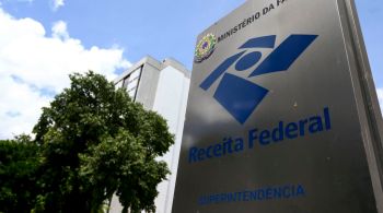 Se corrigirem a tempo, contribuintes que tiveram as declarações retidas ainda podem receber restituição deste ano