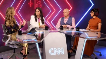 CNN Tonight, talk show apresentado por Mari Palma, Gabriela Prioli e Leandro Karnal, discute pornografia. O papo é com Rita Wu, designer e arquiteta