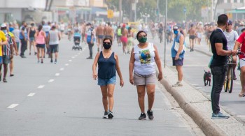 Comitê se reunirá na segunda-feira (22) para endurecer regras e tentar frear alta de casos na capital fluminense