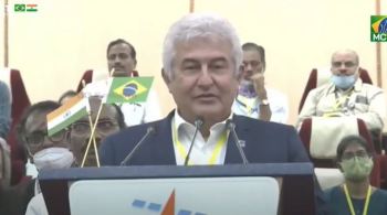Primeiro astronauta brasileiro a ir ao espaço, ministro da Ciência e Tecnologia exaltou parceria com a Índia após lançamento do satélite Amazonia-1