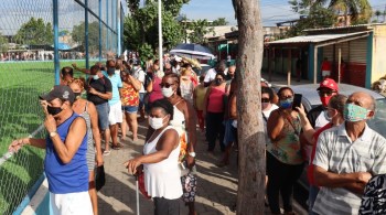 Vice-presidente da Sociedade Brasileira de Infectologia, Alberto Chebabo criticou decisão da prefeitura do município fluminense, que tem menos de 30% da população completamente vacinada