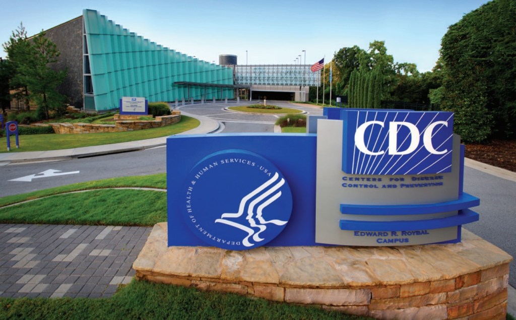 CDC dos EUA revisou orientações contra Covid-19 do governo Trump