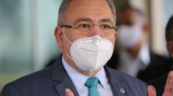 Ministro diz que fim da pandemia trará "avalanche" de problemas relacionados a outras doenças