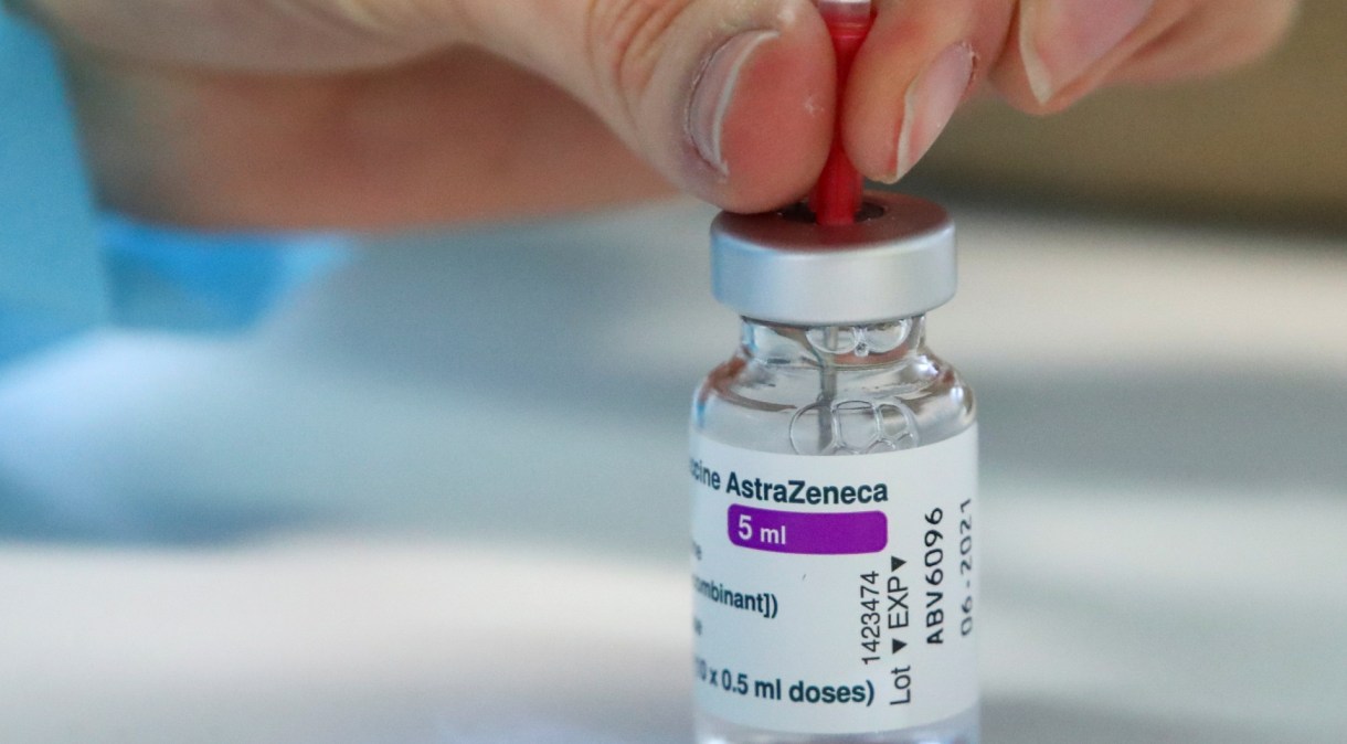 Apesar da preocupação, autoridades de Saúde reforçam que vacinação não foi suspensa