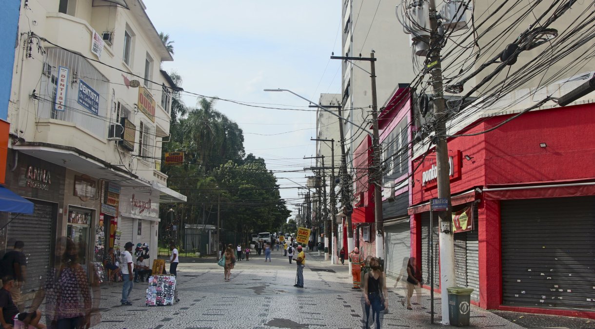 Comércio fechado na Zona Sul de São Paulo durante a Fase Emergencial do plano de contenção da Covid-19
