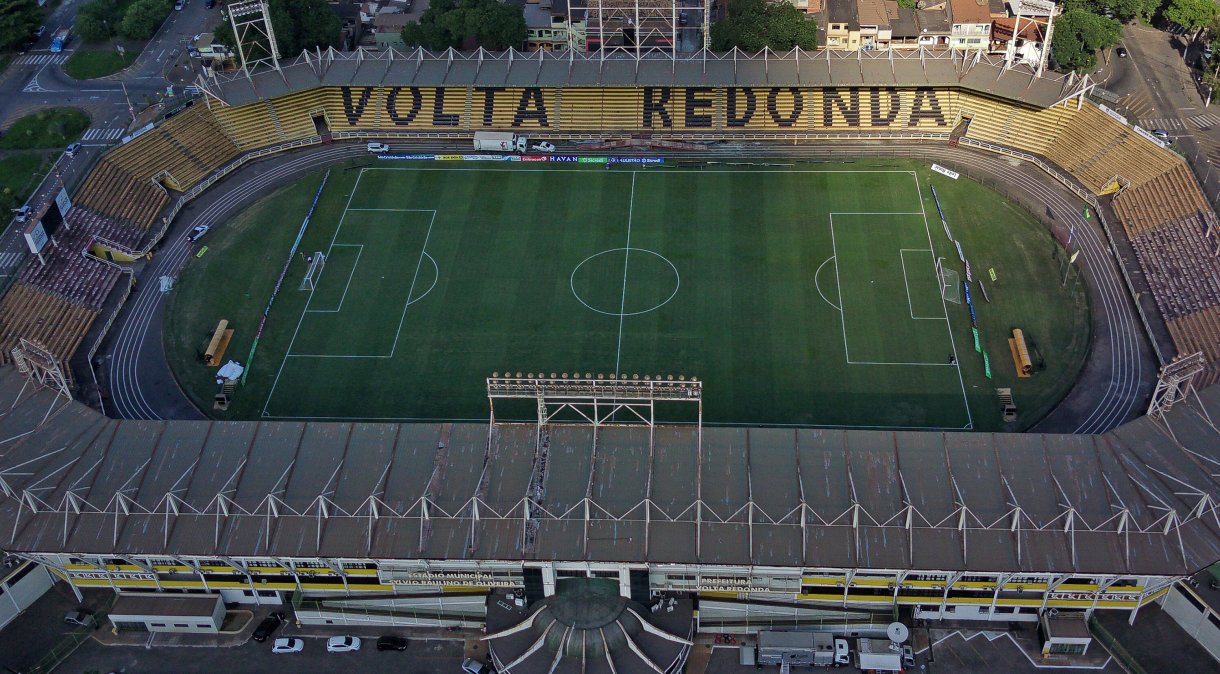 Estádio Raulino de Oliveira (Cidadania), em Volta Redonda, no Rio de Janeiro