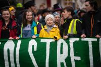 Às vésperas da COP26, Greta Thunberg e ativistas protestam em Londres