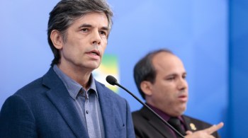 Analista de política, Basília Rodrigues fala sobre discurso de Luiz Henrique Mandetta, saúde pública e o novo ministro da Saúde, Nelson Teich