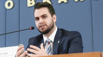 Filipe Martins é investigado no inquérito que apura tentativa de golpe de estado