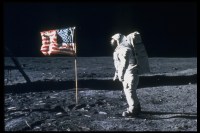 Nasa revela nova amostra lunar da missão Apollo 17, coletada há quase 50 anos