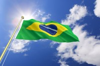 Mercado vê Brasil muito longe de recuperar grau de investimento