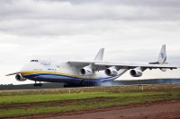 Ucrânia avalia estragos e possibilidade de voo do Antonov AN-225, maior avião do mundo