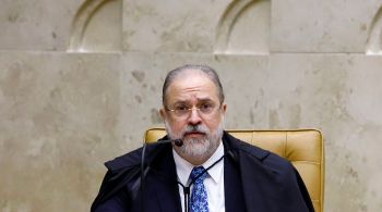 Manifestação de Aras respinga em decisão tomada horas antes pelo ministro Celso de Mello no mesmo inquérito