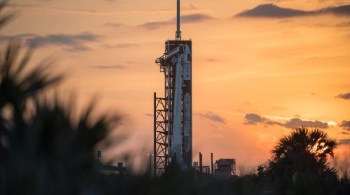 Falcon 9 foi desenvolvido pela SpaceX, do bilionário Elon Musk, para ser o primeiro foguete de classe orbital capaz de lançar múltiplas missões