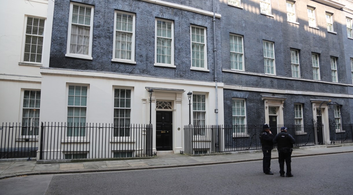 Comissão eleitoral abriu investigação para determinar como Boris Johnson pagou reforma de £ 200 mil (R$ 1,5 milhão) em residência no número 11 de Downing Street