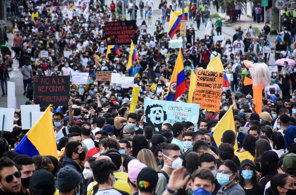 Manifestações na cidade de Armênia, Colômbia, em 28/04/2021
