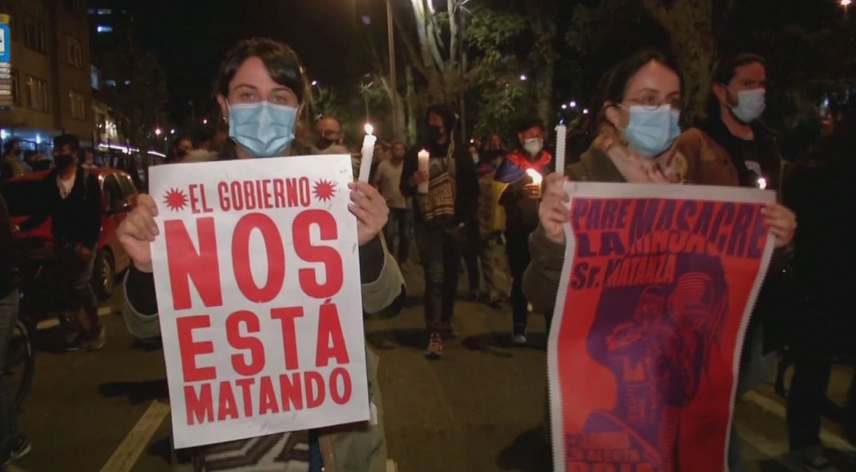 Manifestantes voltam às ruas pelo 9º dia consecutivo de protestos na Colômbia
