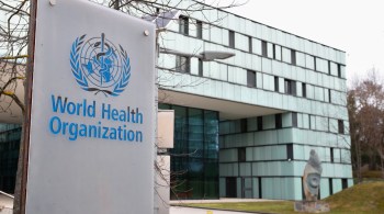 "A OMS saúda todos os avanços no desenvolvimento e pesquisa sobre vacinas contra a Covid-19", disse a organização em e-mail enviado à CN