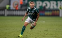 Abel segue busca por substituto de Dudu antes de Palmeiras encarar Boca Juniors