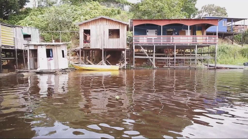 Cheia dos rios já atingiu 53 municípios do Amazonas