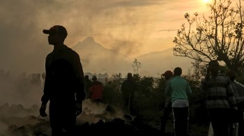 Lojas e escolas foram fechadas